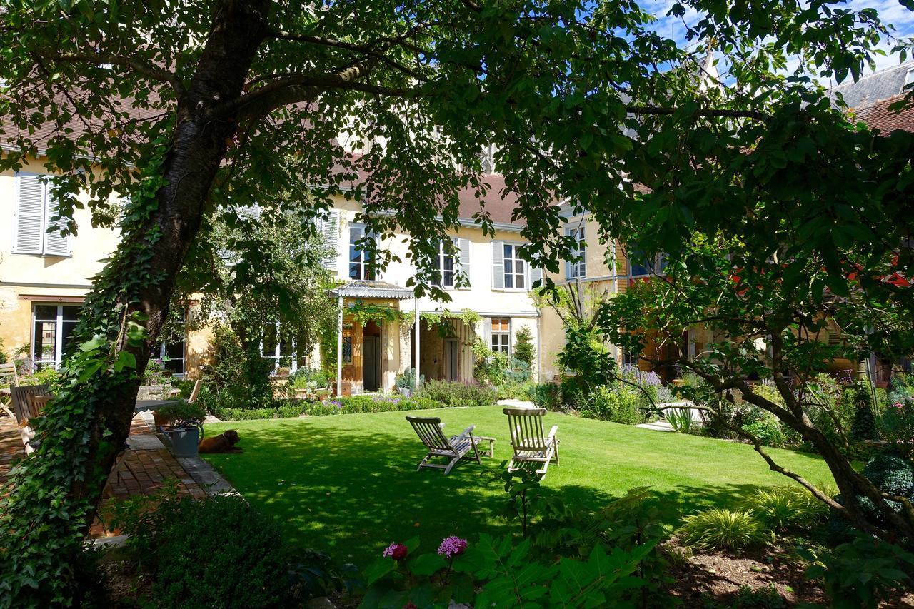 Le Jardin De La Cathedrale Bed and Breakfast Troyes Exteriör bild